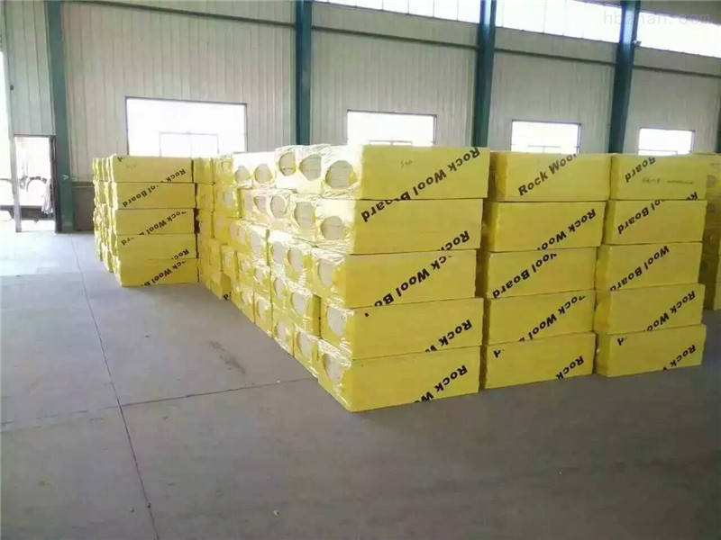岩棉闆風管